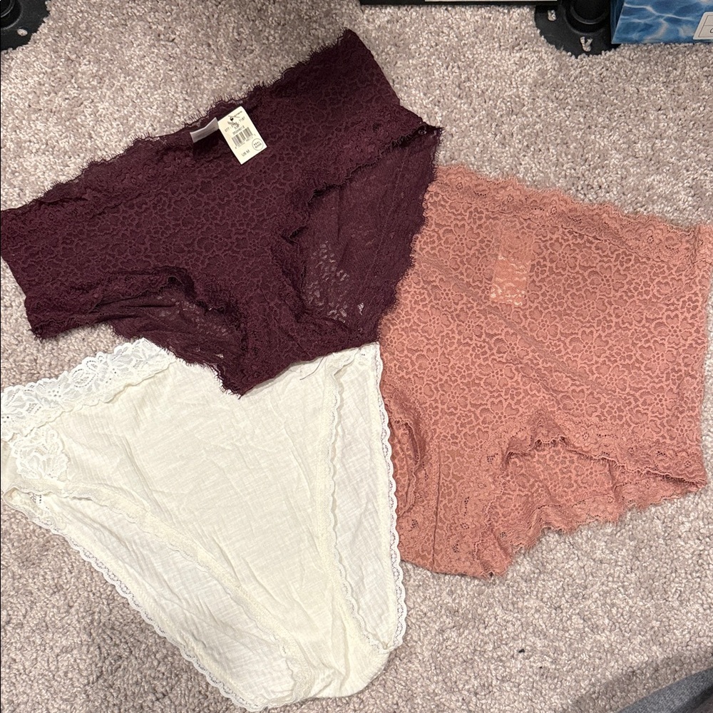 Aerie- Lace Women's Panty Set - Burgundy, Cream, and Blush